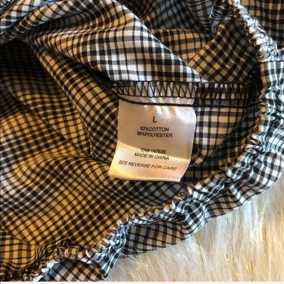 ⭐️Romeo and Juliet Couture Off the Shoulder … - Picture 7 of 8